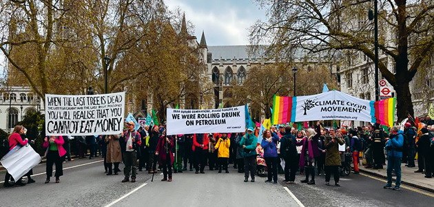 Quakers witness against Barclays bank