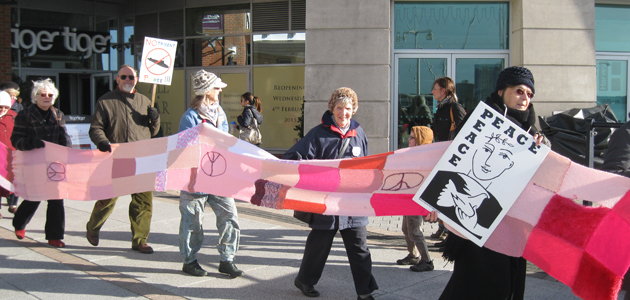 Pink scarf back to ‘Wrap Up Trident!’