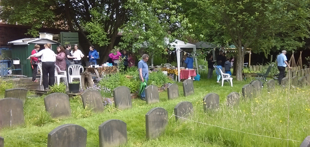 Open afternoon in burial ground