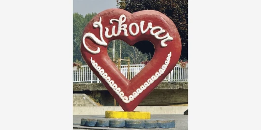 The heart found all over Vukovar as a symbol of peace.